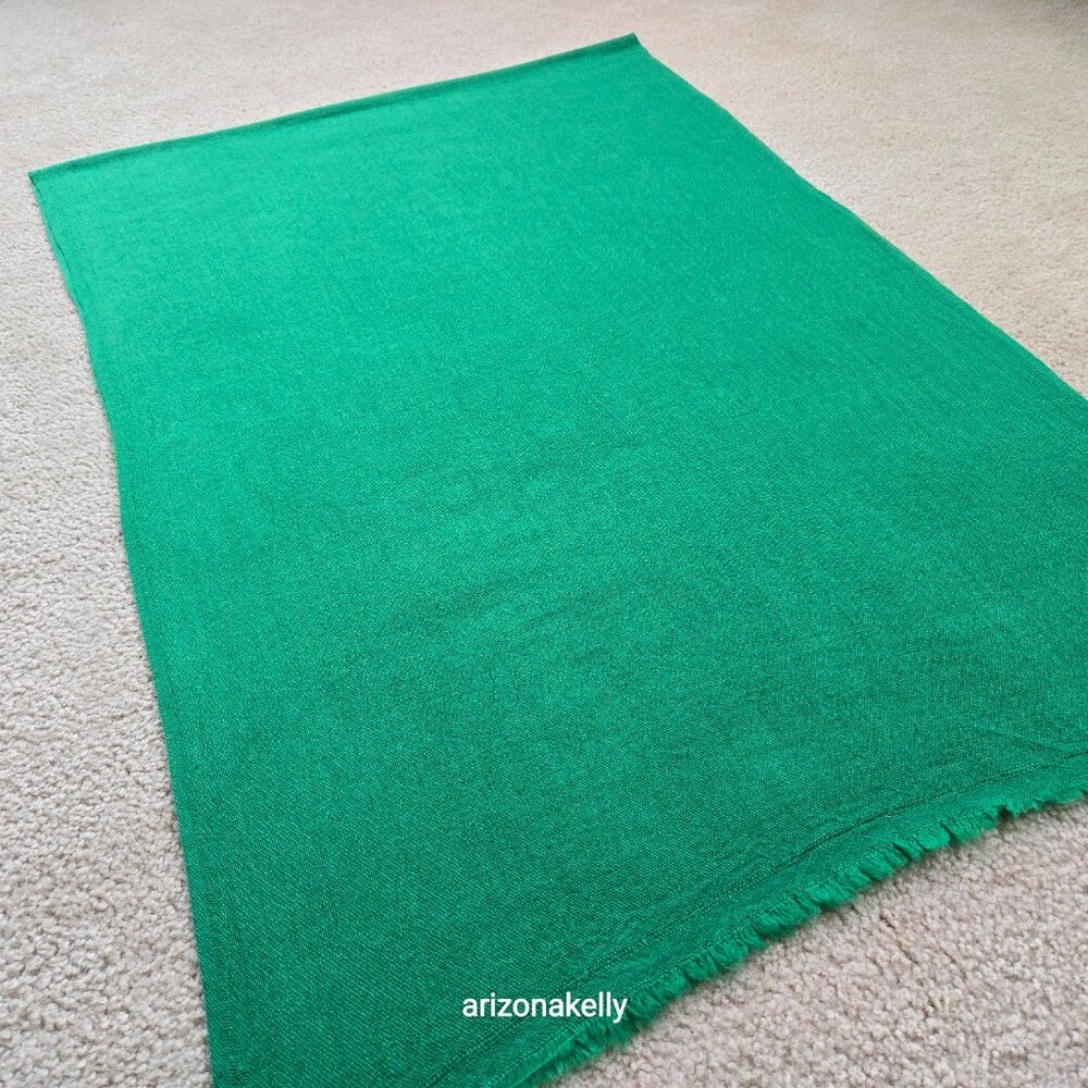 NWOT Cashmere Woven Scarf Made In Nepal Kelly Green - Picture 7 of 15